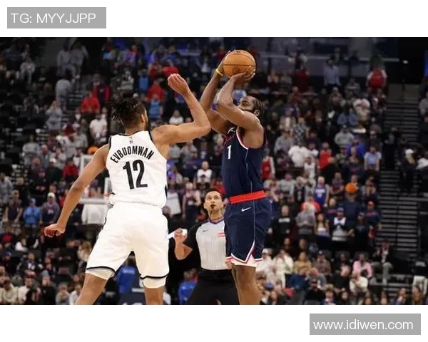 篮网与快船精彩对决全场比赛录像回顾与精彩瞬间分析 篮网与快船精彩对决全场比赛录像回顾与精彩瞬间分析