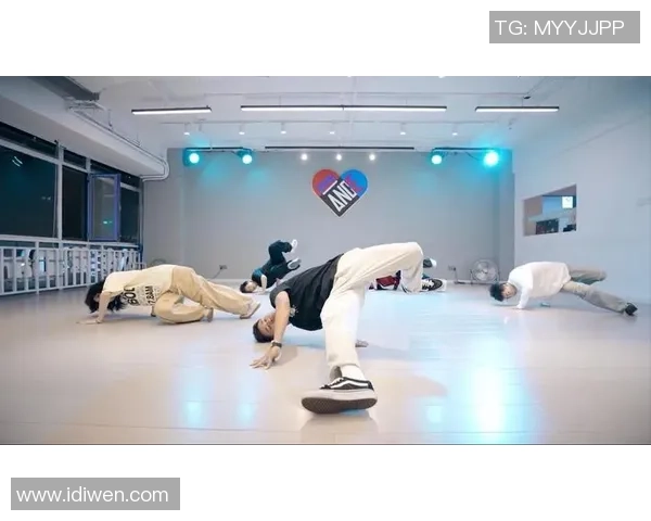 街舞文化的碰撞与传承深圳街舞队的盯防策略与团队精神探秘MBA 街舞文化的碰撞与传承深圳街舞队的盯防策略与团队精神探秘MBA