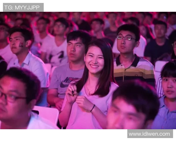 揭秘英雄联盟成功背后的故事与杨芳的独特见解